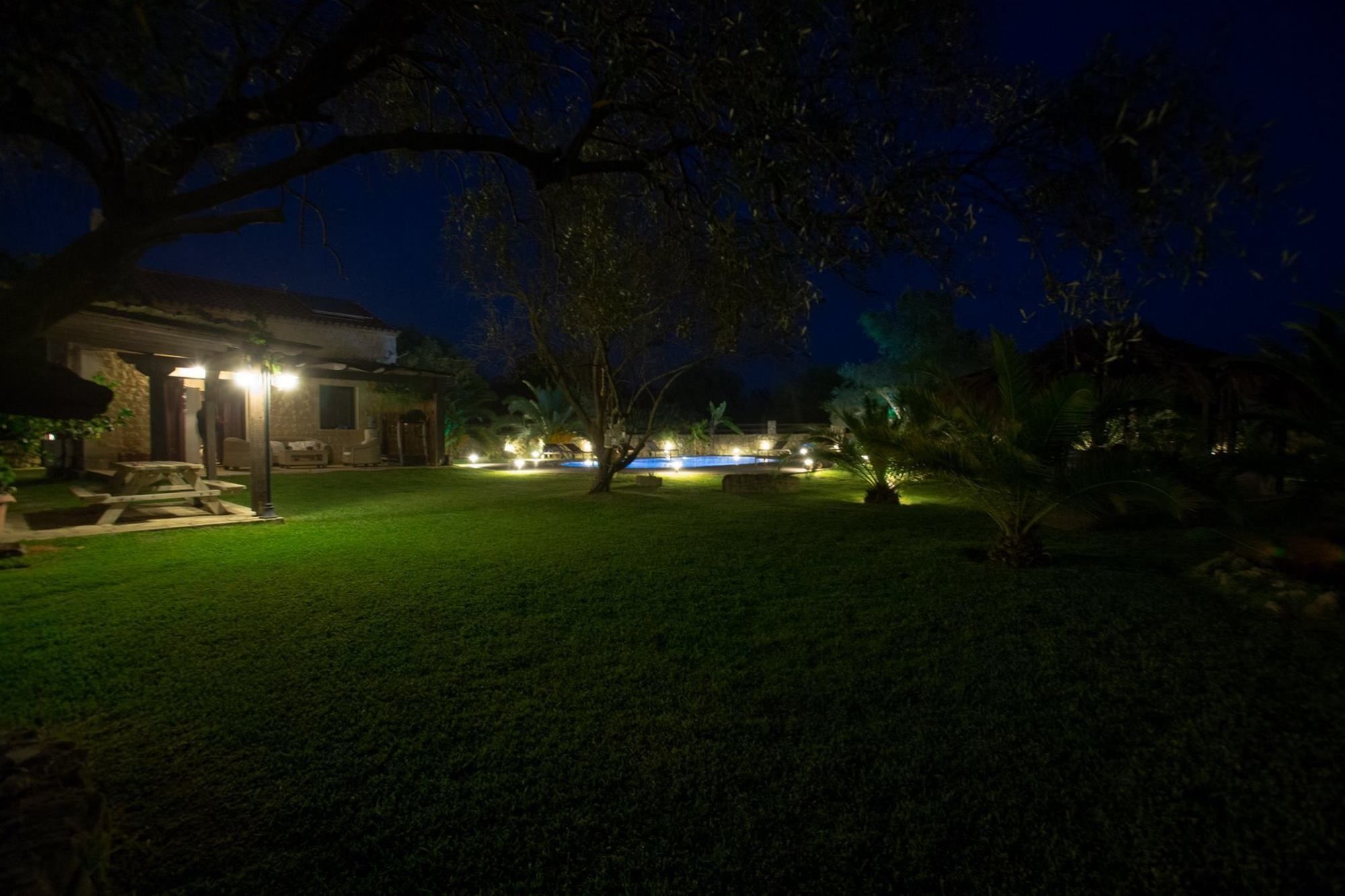 5 Stars Villas Свороната Екстер'єр фото